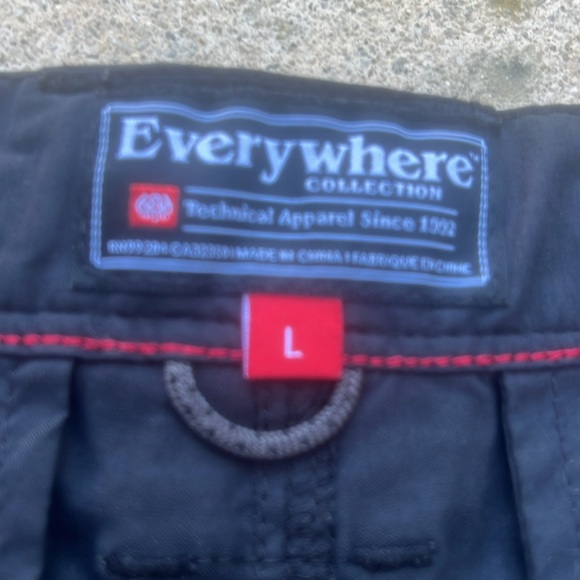 686 Everywhere Hybrid Black Shorts Men's Size L - Picture 7 of 9